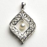 Southern Gates Framed Pearl Drop Pendant