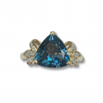 14K Yellow Gold London Blue Topaz Ring with Diamond Accents Size 7