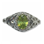 10K White Gold Peridot Fashion Ring With Filigree Accents Size6